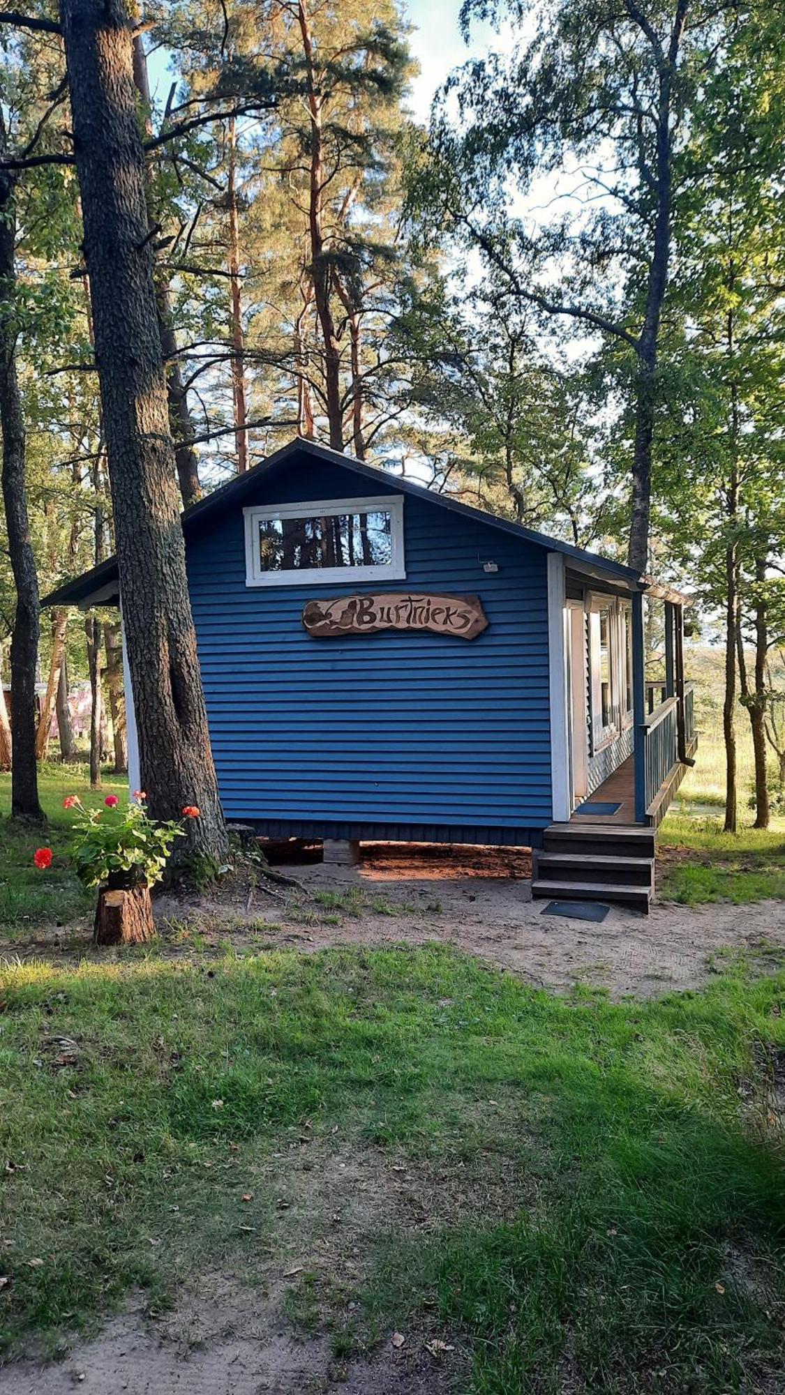 Kempings Ezerpriedes Campsite