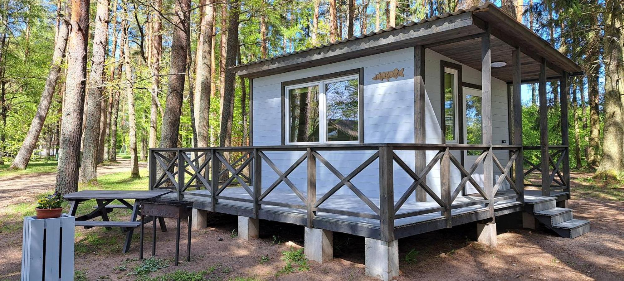 Kempings Ezerpriedes Campsite